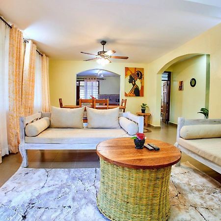 Diani Beach Gold Apartments Dış mekan fotoğraf