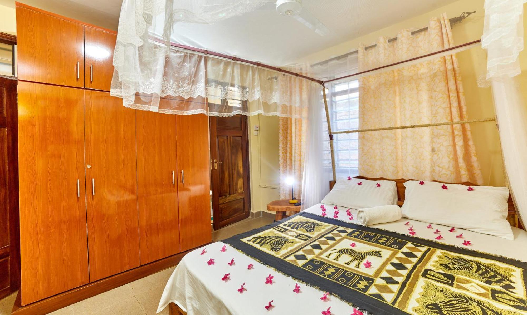 Diani Beach Gold Apartments Dış mekan fotoğraf
