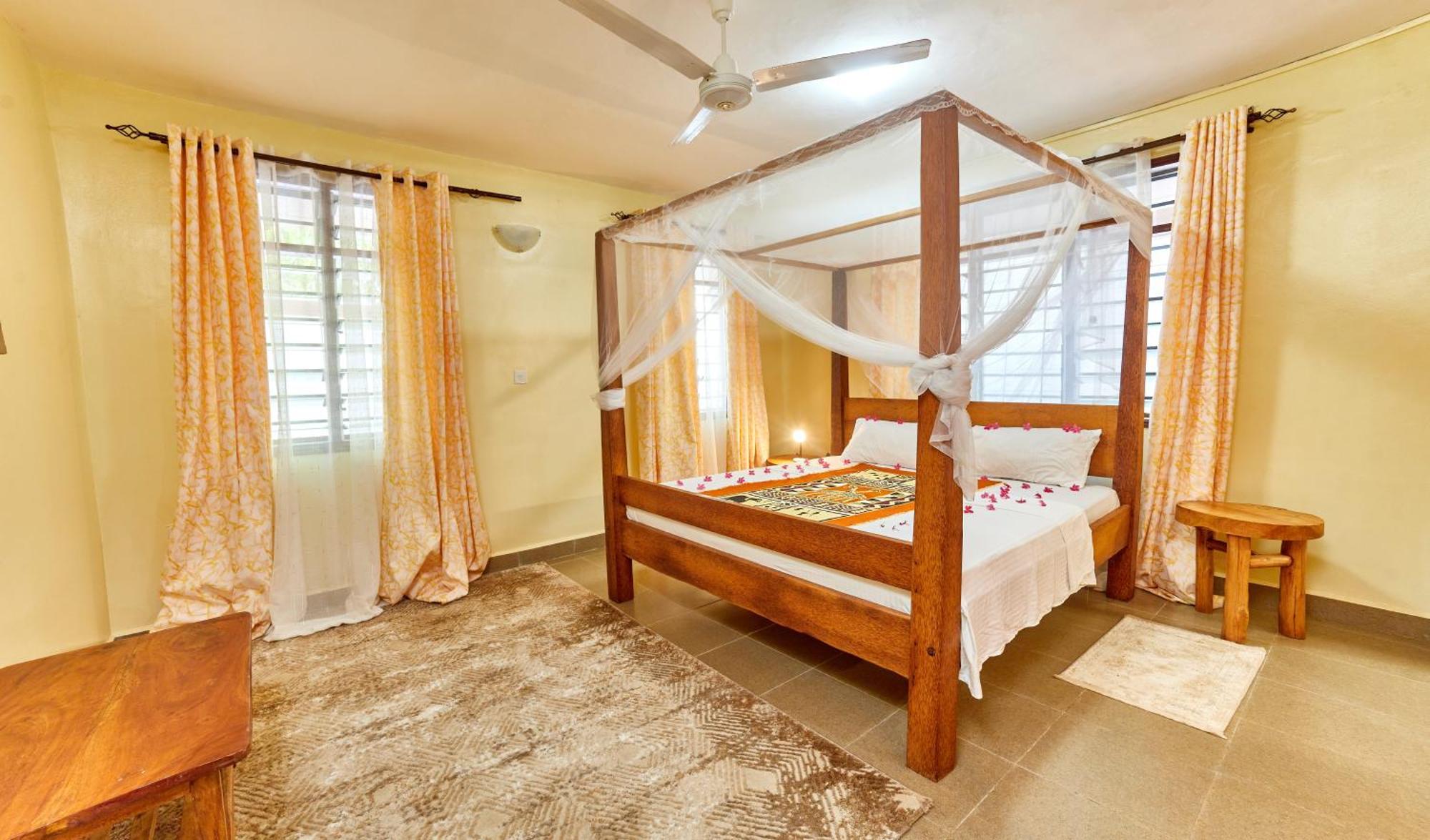 Diani Beach Gold Apartments Dış mekan fotoğraf